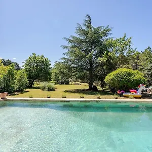 jolie-maison-en-plein-cur-du-lubron.fr-provencehotel.com/